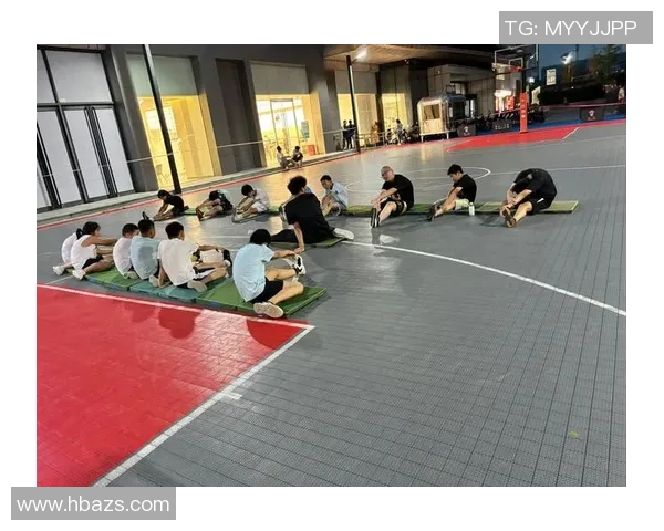 坚持健身塑造强健体魄打造健康生活方式提升身心全面素质