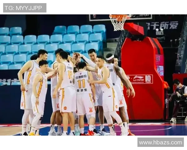 孙铭徽带领中国男篮攻坚克难 助力球队勇攀国际篮球新高峰