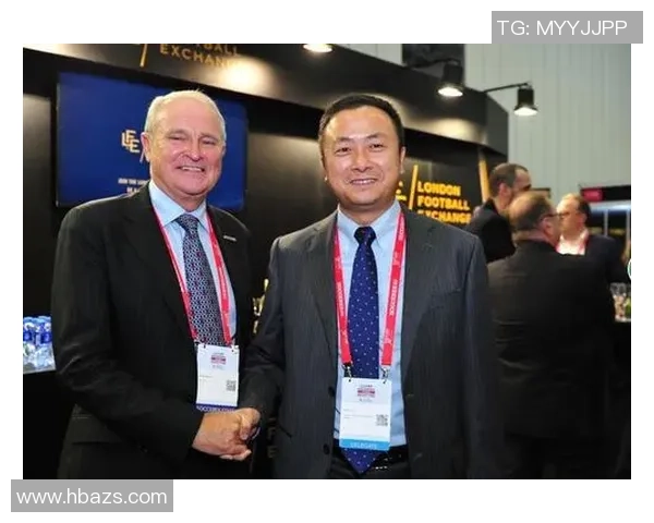 探讨现代足球战术演化与球星影响力在全球体育格局中的变迁