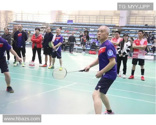 杨晨：从足球场到商业新领域的跨界之路与成功秘笈