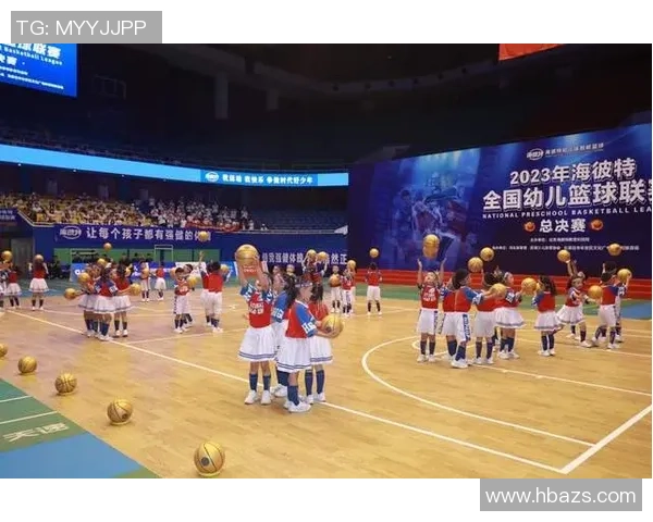 篮球激情点燃青春梦想展现团队力量与永不言弃精神